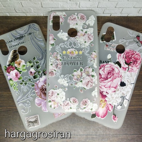 Oppo Realme 3 - Sakura Case Motif Bunga Bahan Softshell - Fashion Flower Back Cover