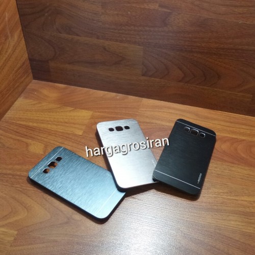 Hardcase Aluminium Motomo Samsung Galaxy E7