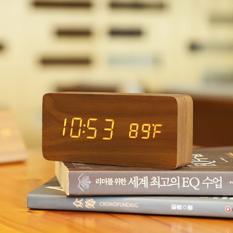 JD-03 Coklat Tua Jam Meja Motif Kayu Digital Led Weker / Desain Wood Alarm LED Clock Waker Suhu temperature date Tanggal Jam Kerja