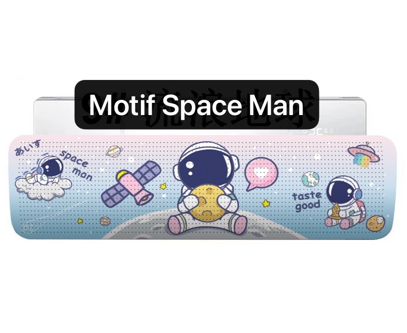 ART-032 Space Man Talang AC Reflektor Penutup penahan hembusan Angin air Screen Cover Motif Gambar Lucu Windshield